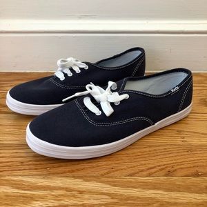 NEW Keds Women’s Champion Originals Sneaker - Size 7.5